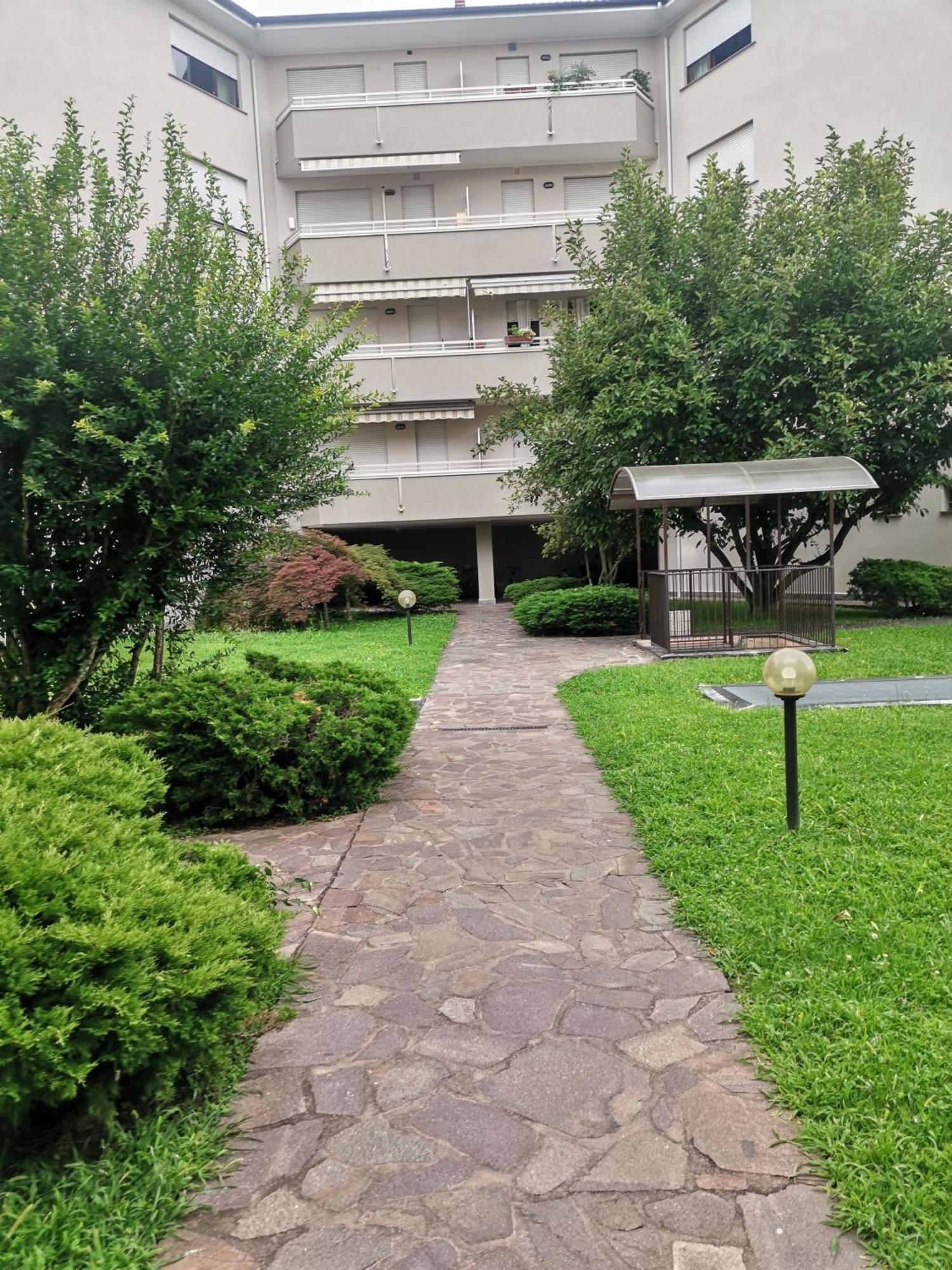B&B Busto Garolfo Екстер'єр фото